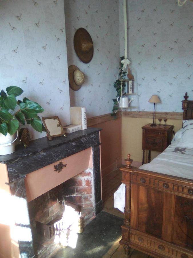 Usson-en-ForezLa Ganse Blanche住宿加早餐旅馆 外观 照片