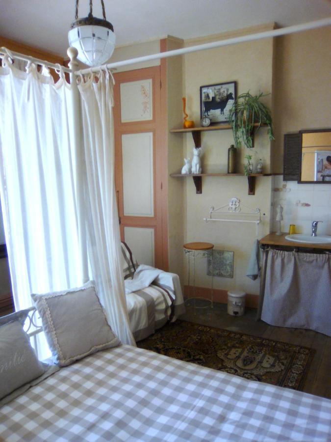 Usson-en-ForezLa Ganse Blanche住宿加早餐旅馆 外观 照片