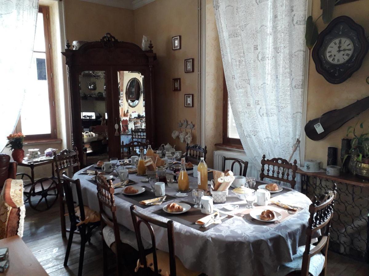 Usson-en-ForezLa Ganse Blanche住宿加早餐旅馆 外观 照片