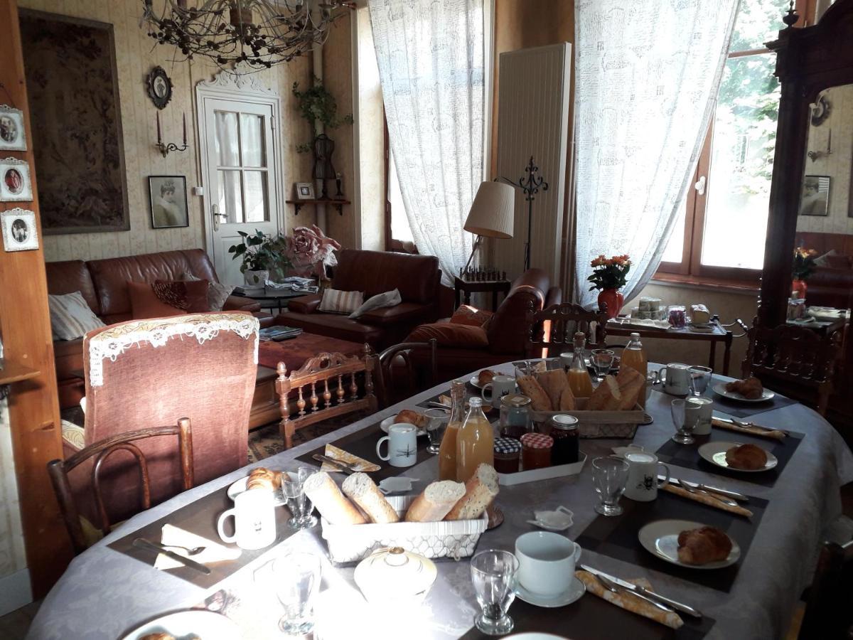Usson-en-ForezLa Ganse Blanche住宿加早餐旅馆 外观 照片