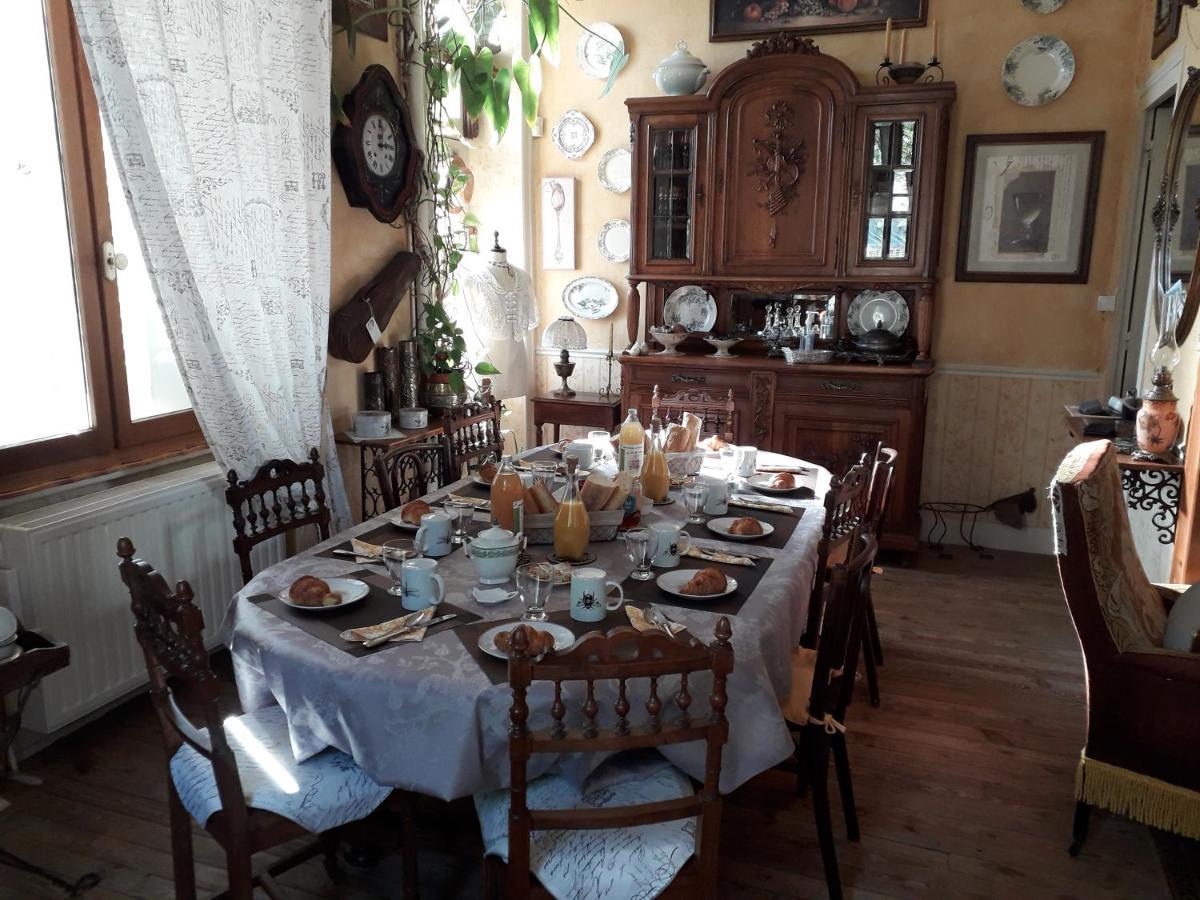 Usson-en-ForezLa Ganse Blanche住宿加早餐旅馆 外观 照片